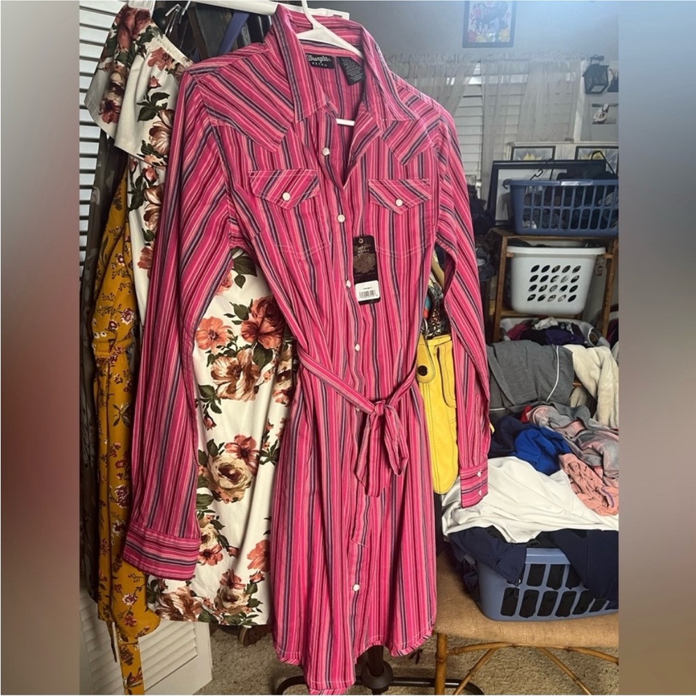 New Wrangler Long Sleeve Dress